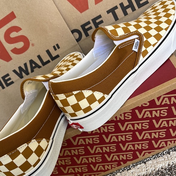 Vans Classic Slip-On Checkerboard Golden Brown/True White MENS - Picture 15 of 16